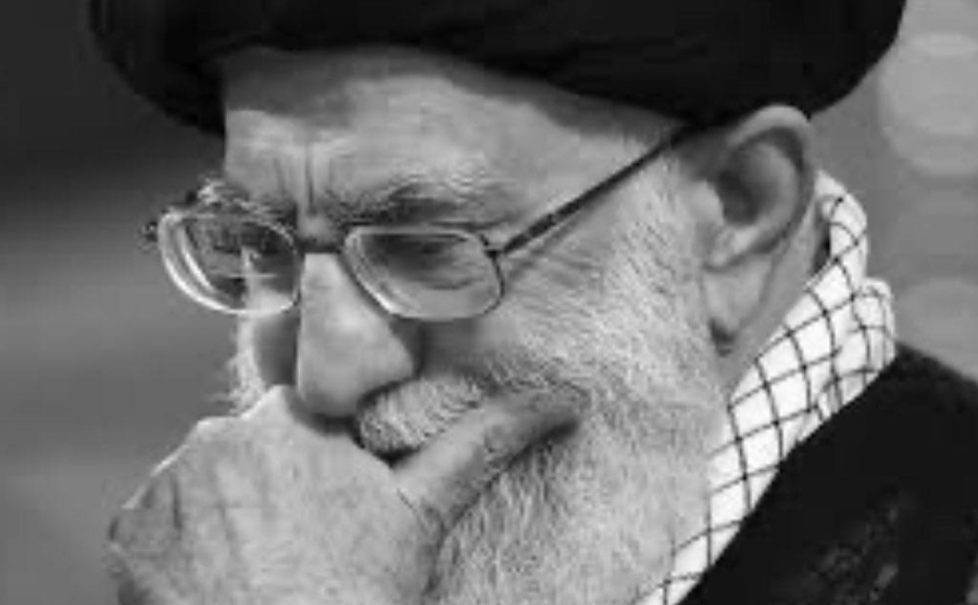 Khamenei Eliminado: Corpo Encontrado nos Escombros
