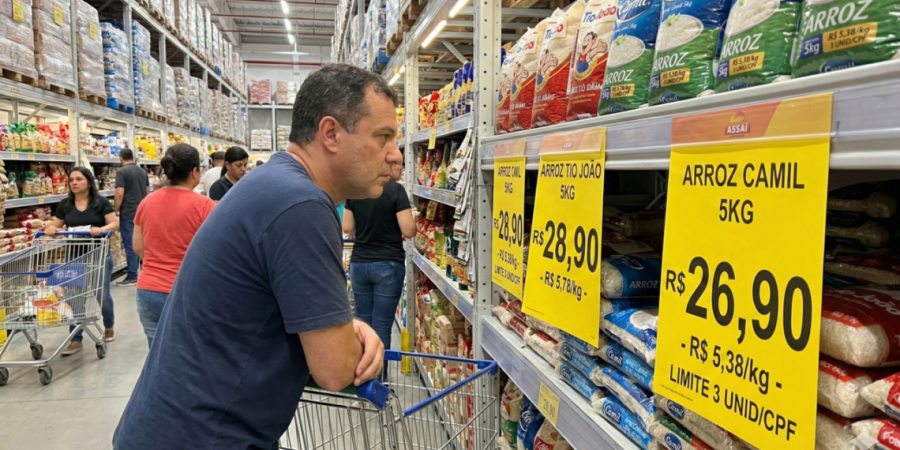 Supermercados como Assaí, Carrefour e Atacadão passam a seguir novas regras em 2026
