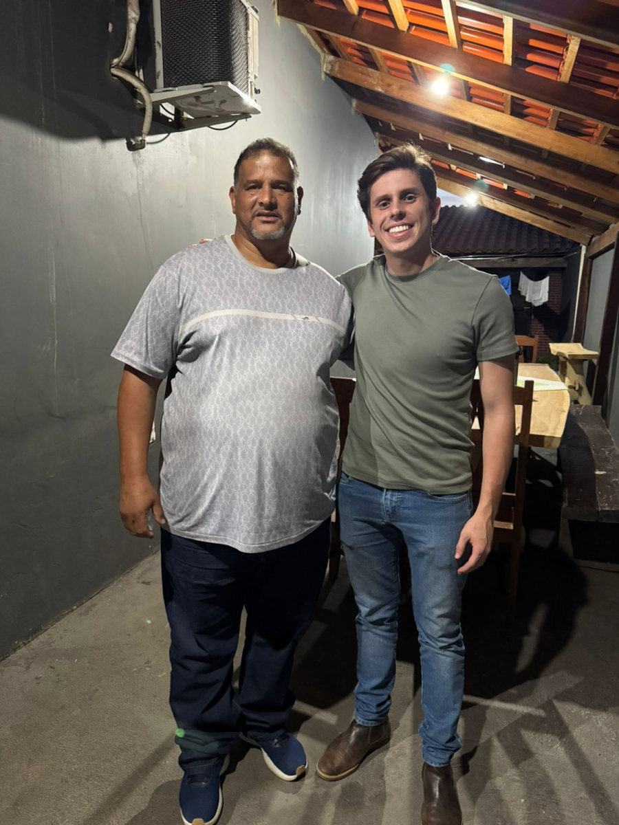 Meu Rei retorna à política e fortalece grupo com apoio a Pedrinho Bom Negócio