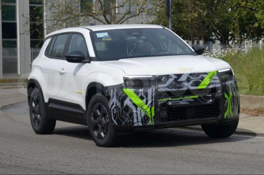 Jeep Avenger é flagrado com novo visual antes da estreia no Brasil