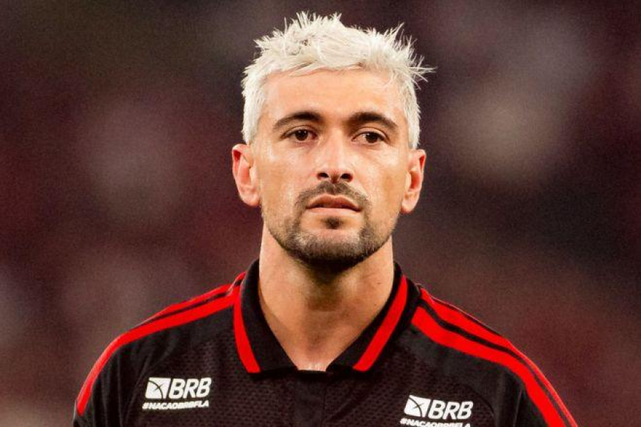 Arrascaeta, do Flamengo, passa por cirurgia para corrigir fratura