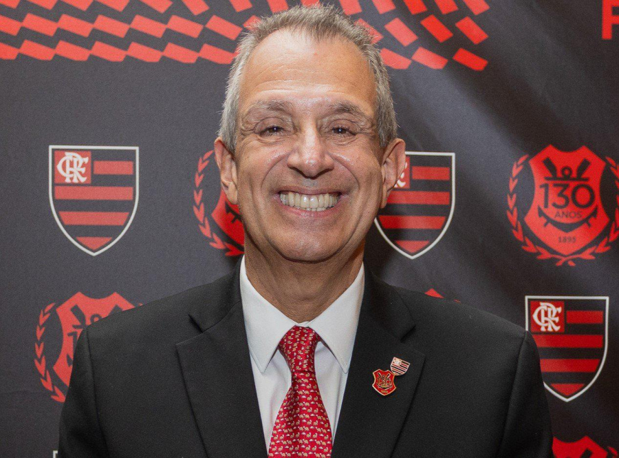 Flamengo dispara e fatura R$ 383 milhões