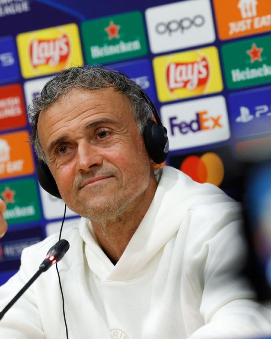 Luis Enrique expõe Mbappé: “Ele segurava o PSG”
