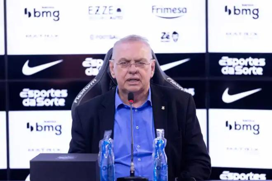 Estrangulado financeiramente, Corinthians atrasa pagamentos e vive 'Dia D'