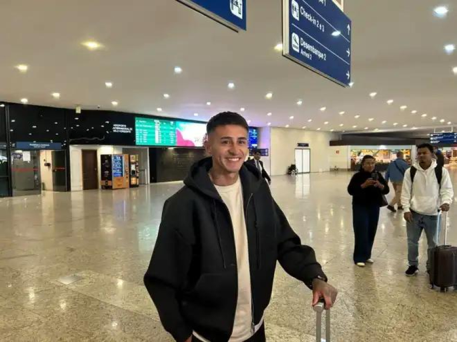 Primeiro reforço da janela, Rojas desembarca em BH para assinar com Cruzeiro