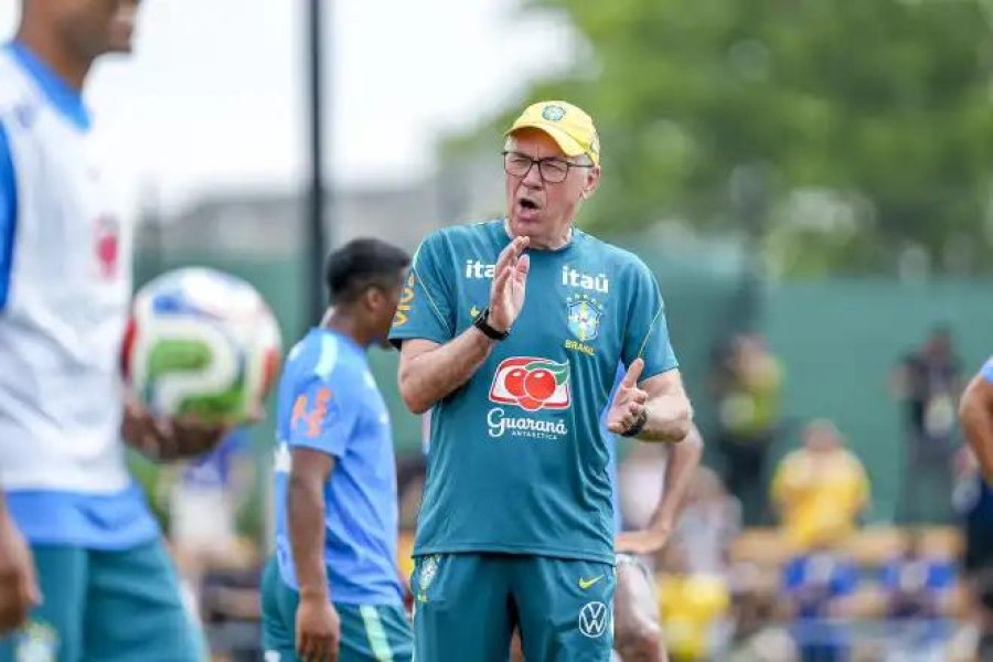 Com Ancelotti no topo, jornal divulga os maiores salários de técnicos da Copa do Mundo