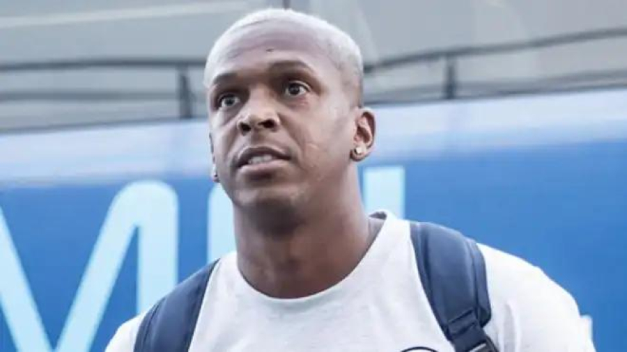 Ex-jogador Jô é preso em boate de BH por dívida de pensão alimentícia