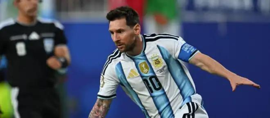 Messi desafia o tempo ao brilhar como artilheiro em Copas já veterano